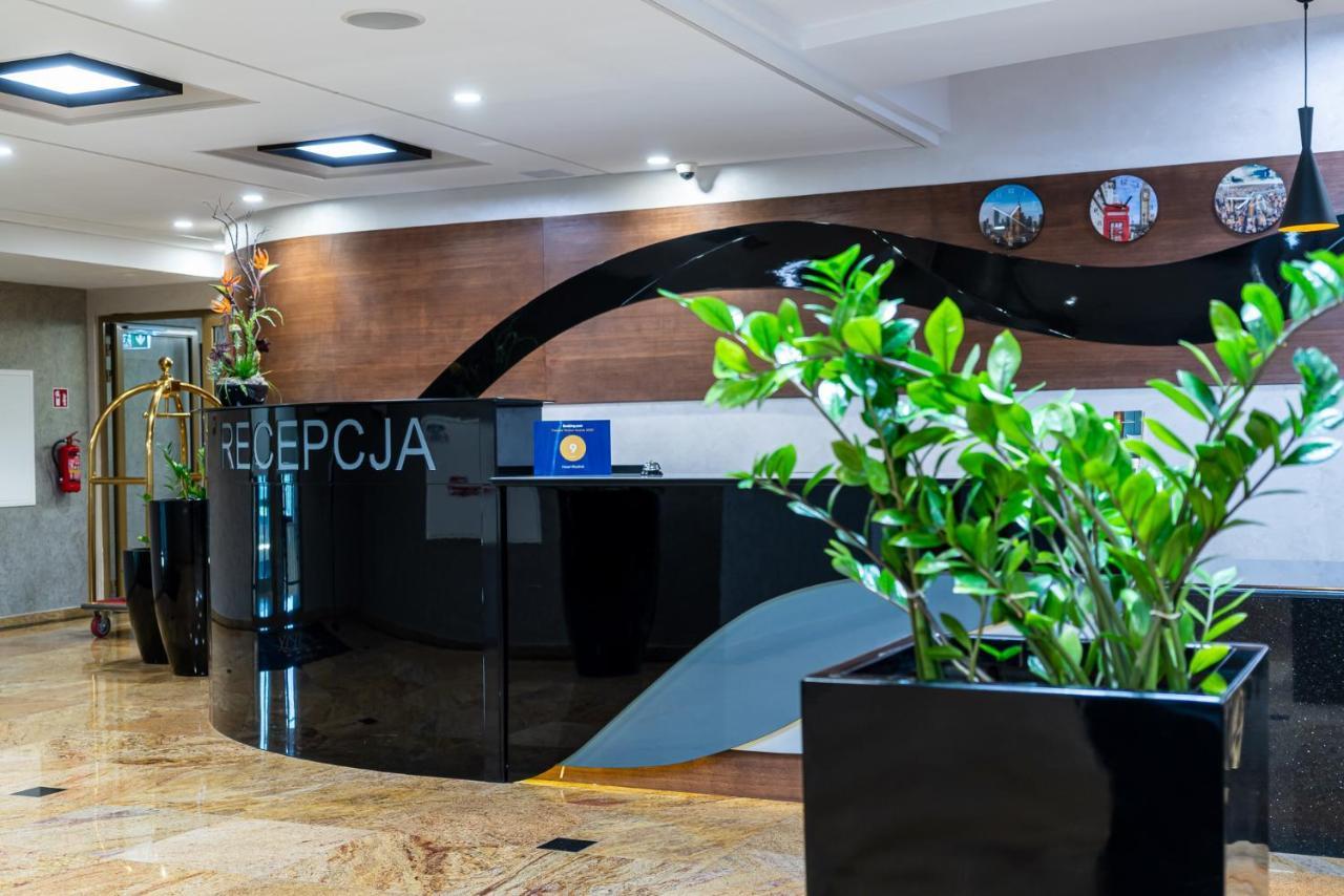 Hotel Wodnik ビィドゴシュチュ エクステリア 写真