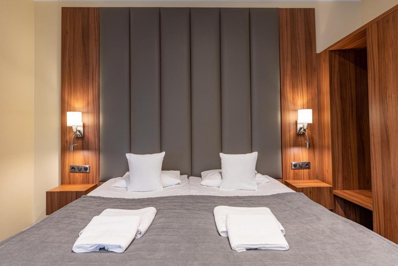 Hotel Wodnik ビィドゴシュチュ エクステリア 写真