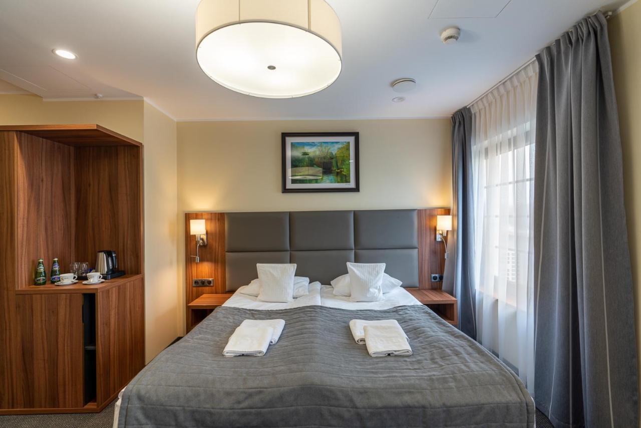 Hotel Wodnik ビィドゴシュチュ エクステリア 写真