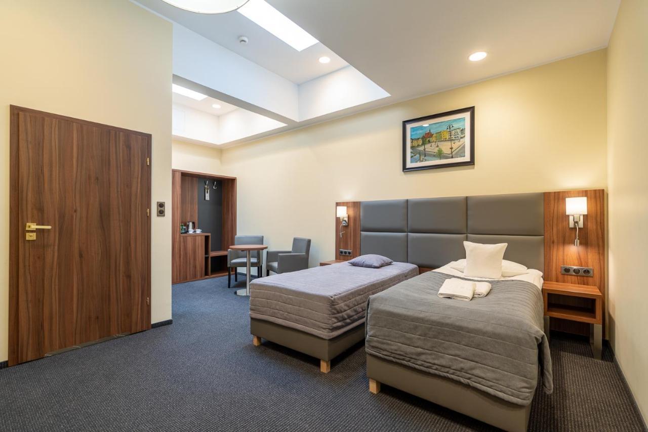 Hotel Wodnik ビィドゴシュチュ エクステリア 写真