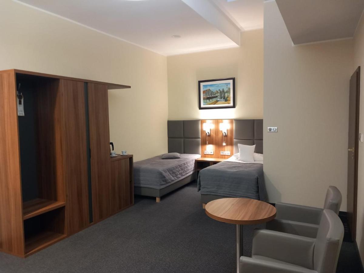 Hotel Wodnik ビィドゴシュチュ エクステリア 写真