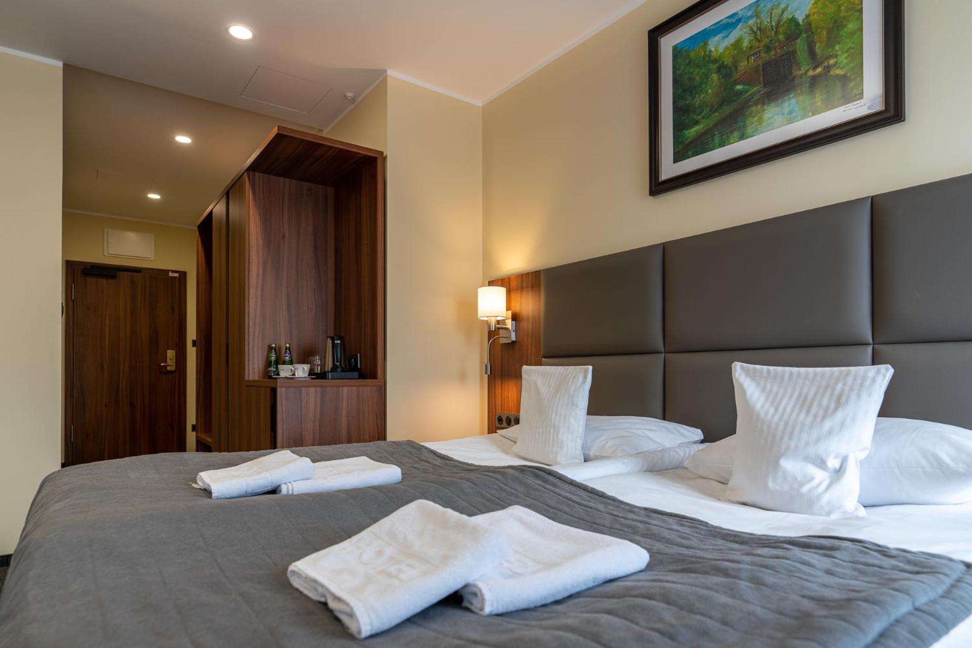 Hotel Wodnik ビィドゴシュチュ エクステリア 写真